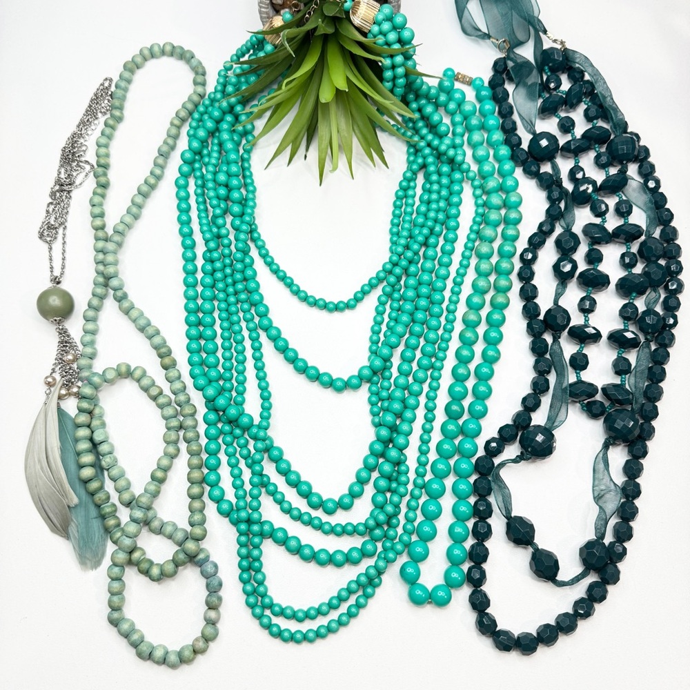 5pc Vintage to Now Bundle Lot - Green Beaded Necklaces